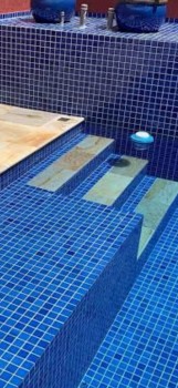 Piscinas de Vinil em Água Funda